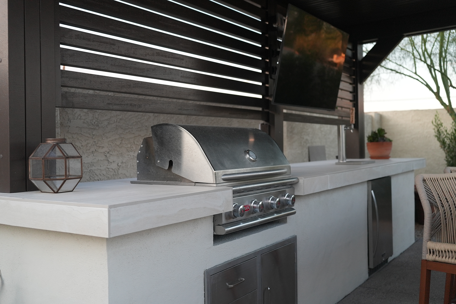 Outdoor Kitchens & BBQ Islands