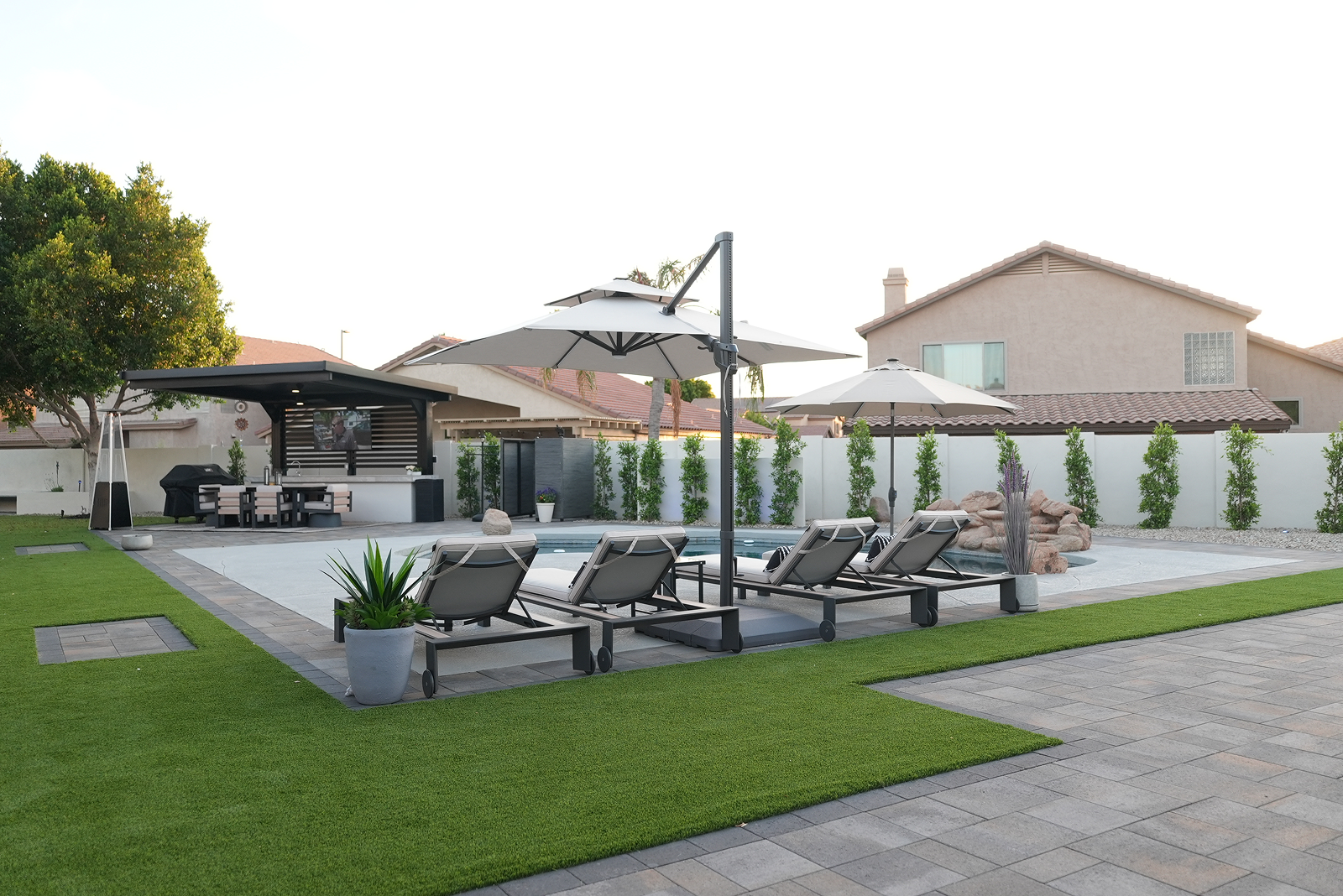 Pools & Water Features